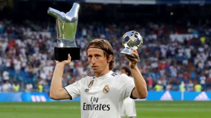 Luka Modric sacré joueur de l’année FIFA 2018 !