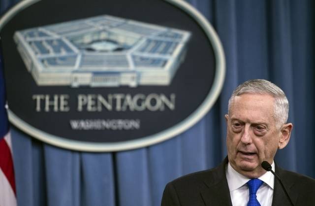 USA: le secrétaire à la Défense dément son départ