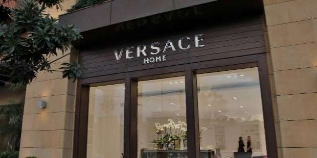 Michael Kors en passe de racheter la maison Versace