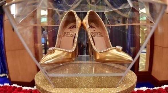 بقيمة 17 مليون دولار ... عرض أغلى حذاء بالعالم في دبي