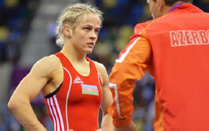 Mariya Stadnik gümüş medal qazanıb