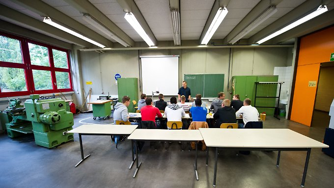 Berufsschulen gehen die Lehrer aus