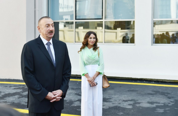 President Ilham Aliyev and first lady Mehriban Aliyeva visited new Azerbaijani pavilion