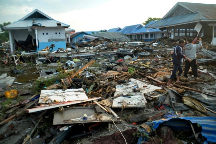 Indonesian earthquake death toll rises to 1,424