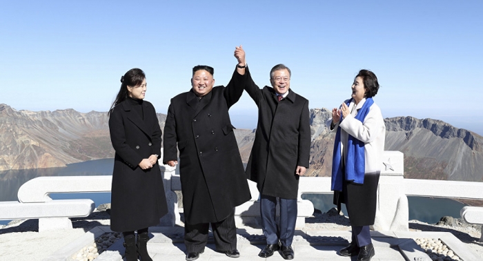 UK bookmakers predict Kim, Moon likely candidates to win 2018 Nobel Peace Prize