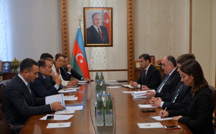 Azerbaijani FM receives Secretary General of Turkic Council