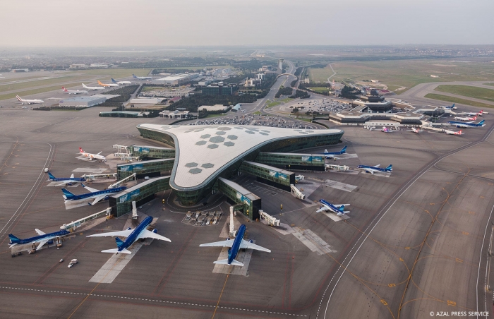 Heydar Aliyev Airport gehört zu den 14 schönsten Flughäfen der Welt