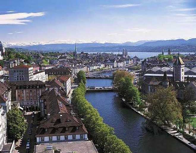 Die aserbaidschanische Schule "Karabach" wird in der Schweiz eröffnet