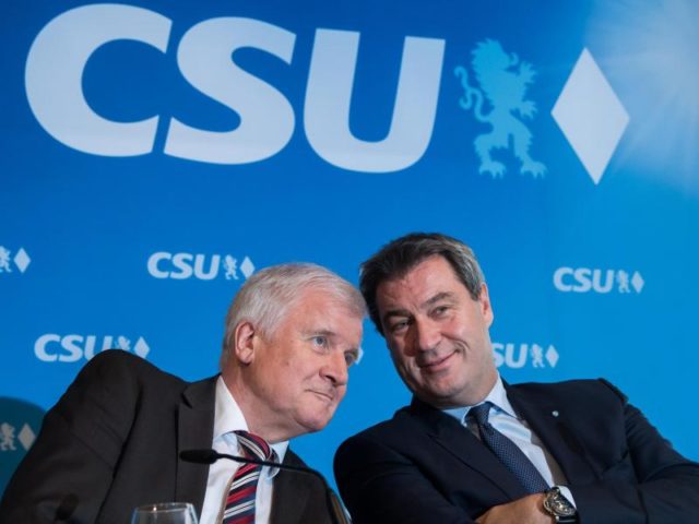 Umfrage sieht CSU knapp unter 33 Prozent