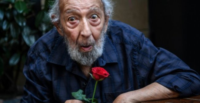 Legendary Istanbul photographer Ara Guler dies aged 90