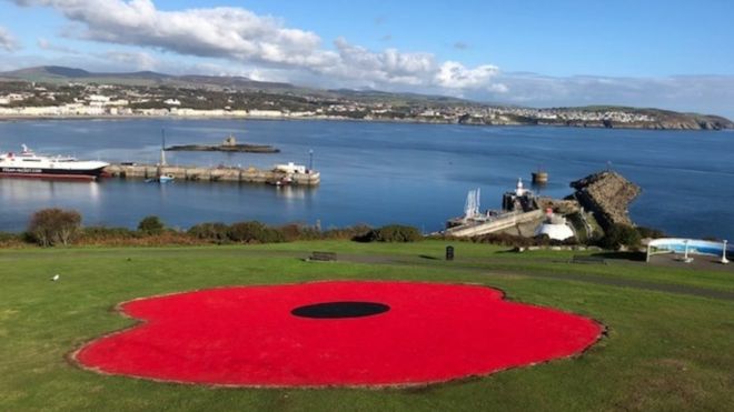 Giant poppy installed as permanent World War One 