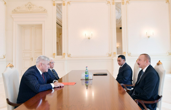 Le président Aliyev reçoit le ministre russe de l’Intérieur