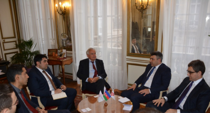Paris : le ministre azerbaïdjanais de l’Agriculture rencontre le directeur général de l’OIV