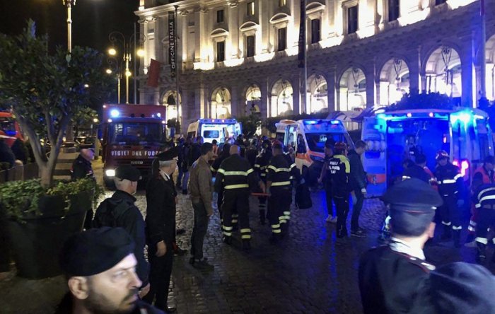 Roma metrosunda qəza: 30 yaralı
