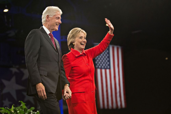US official says explosive device found at Clintons
