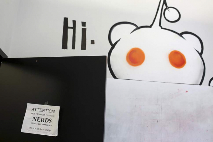 Reddit stops working amid major outage