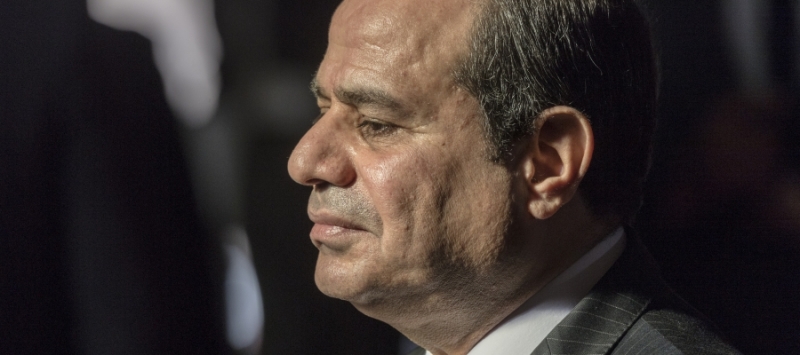 مصر تلجأ لخيار القروض مجدداً لتقلُّب أسعار الفائدة والنفط..