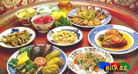 اكلات اذربيجانية مشهورة   
