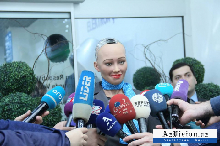 "Sophia" gave interview to Azerbaijani journalists - PHOTOS 