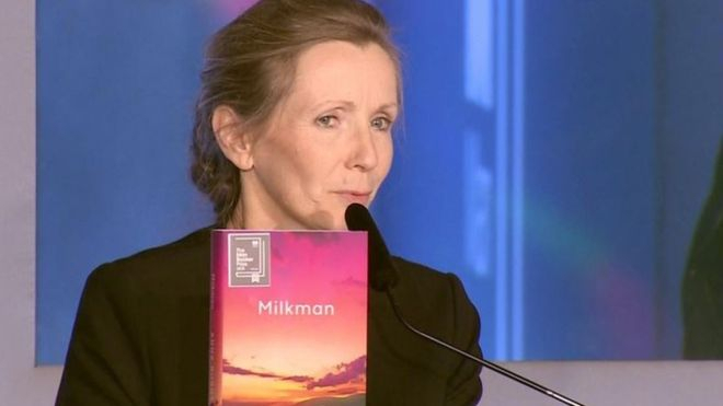 البريطانية آنا بيرنز تفوز بجائزة مان بوكر المرموقة عن روايتها "بائع الحليب"