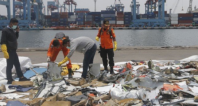 Indonesian navy finds possible seabed location of crashed Lion Air jet