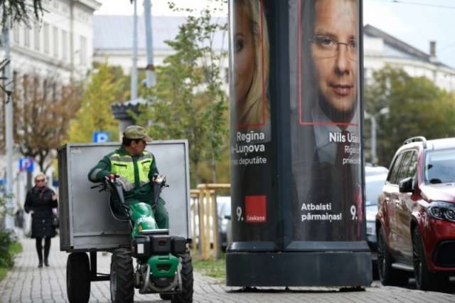 La Lettonie vote: les pro-russes et les populistes en pole position