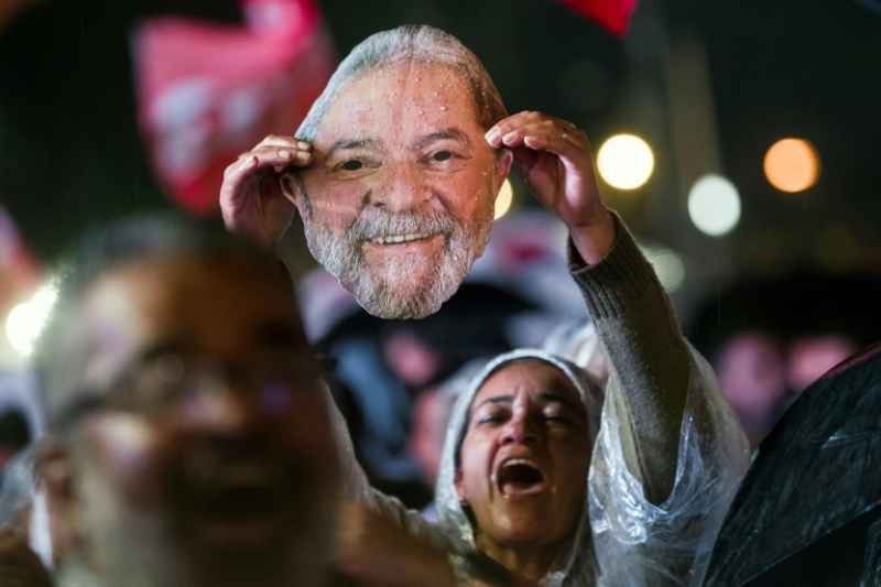 La présidentielle brésilienne polluée par la désinformation