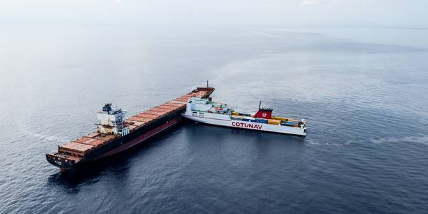 Collision de navires en Corse : il reste moins de 2% du carburant échappé en mer