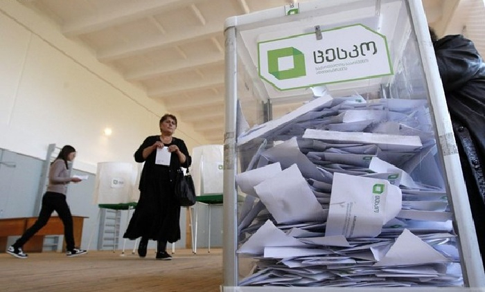 Les Géorgiens aux urnes pour la présidentielle, un test pour le parti au pouvoir