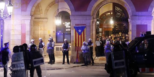 Échauffourées à Barcelone à la fin de la manifestation indépendantiste