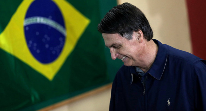 Bolsonaro y Haddad pasan a segunda vuelta de las presidenciales en Brasil