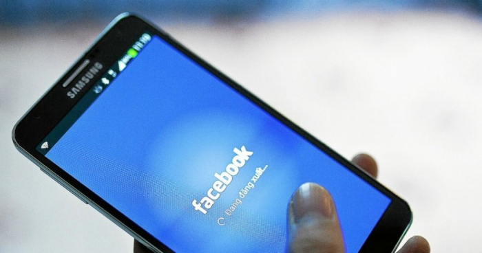 Facebook "a trahi la confiance" des Européens