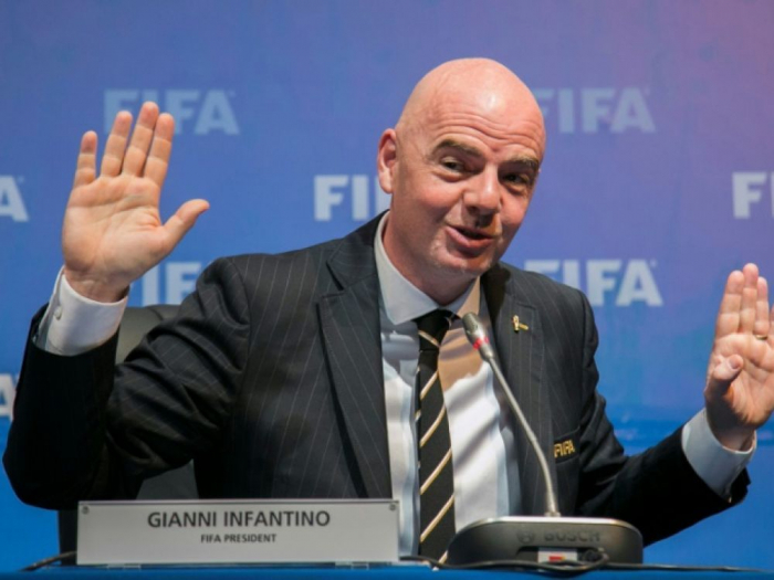 Fifa: le président Infantino envisage une Coupe du monde à 48 dès 2022