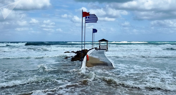 Grecia anuncia planes para ampliar sus aguas territoriales