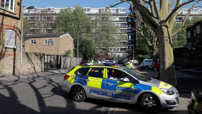 FOTO: Dos policías resultan heridos en un ataque con destornillador en Londres