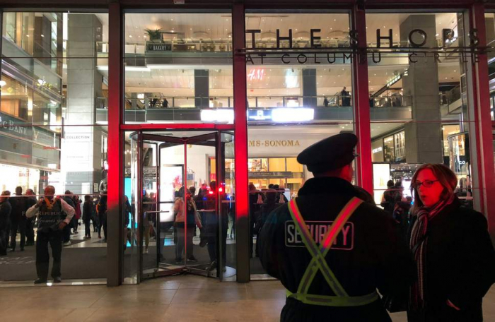 Time Warner Center evacuated after suspicious packages discovered day after CNN bomb threat