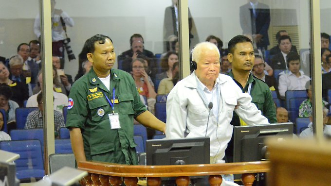 Gericht verurteilt Rote-Khmer-Anführer