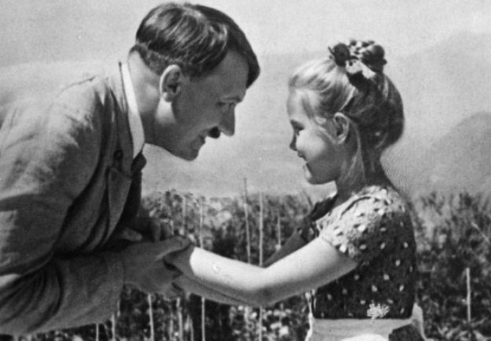 قصة صورة "صديقة هتلر" اليهودية