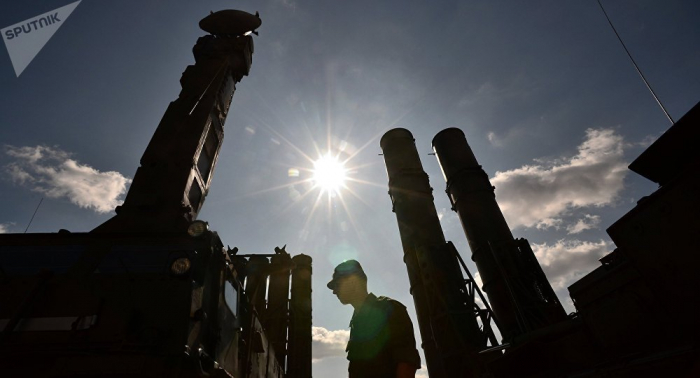 Los S-300 rusos en Siria cumplen con su misión de ahuyentar a la aviación israelí