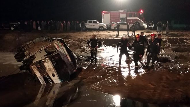 Jordan flash floods: Seven killed and tourists evacuated from Petra