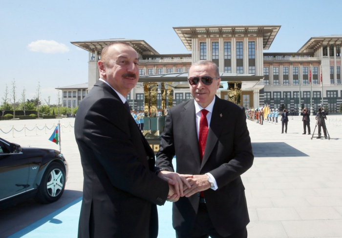 Offizieller Empfang von Aserbaidschans Präsident Ilham Aliyev in Ankara