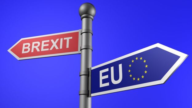 EU, UK agree on Brexit divorce deal text, Irish border issue