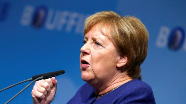 Canciller alemana pide la creación de un ejército de la Unión Europea