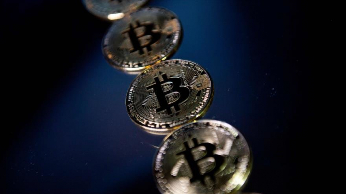 La criptomoneda Bitcoin sufre baja record desde 2017