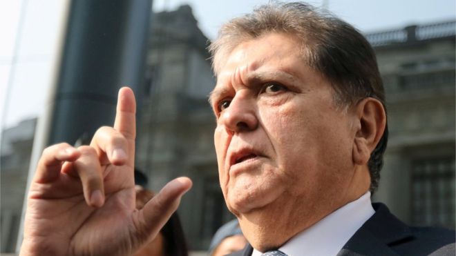 Peru corruption: Former president Alan Garcia seeks asylum