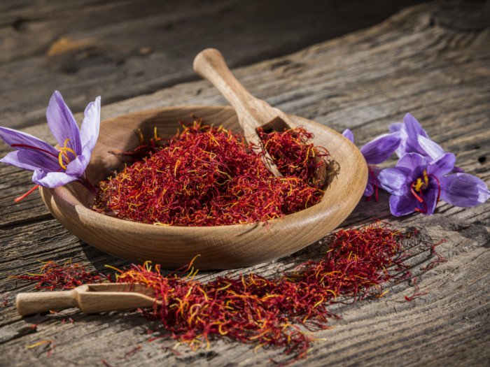 Why is saffron so expensive? - iWONDER