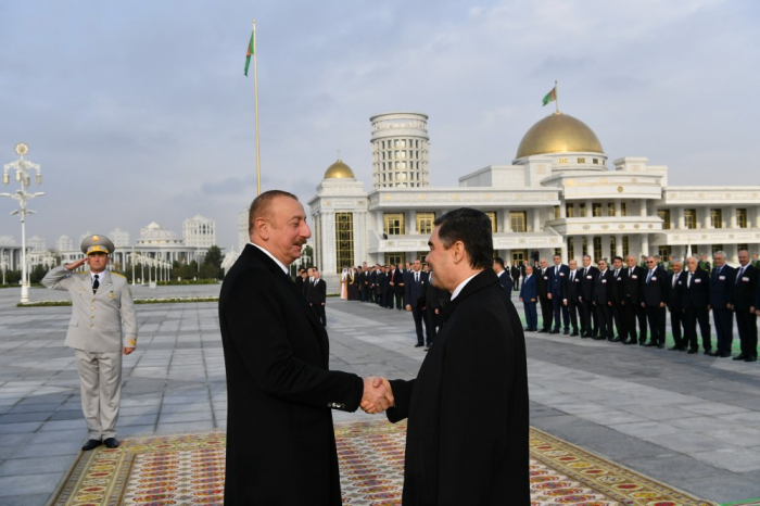 Official welcome ceremony held for Azerbaijani president in Ashgabat