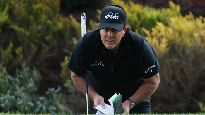 Mickelson gewinnt 9-Millionen-Dollar-Duell gegen Woods am 22. Loch