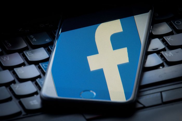 Parliament seizes Facebook documents in 
