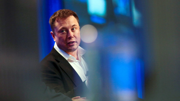 Elon Musk: Las personas deben trabajar hasta 100 horas a la semana para "cambiar el mundo"